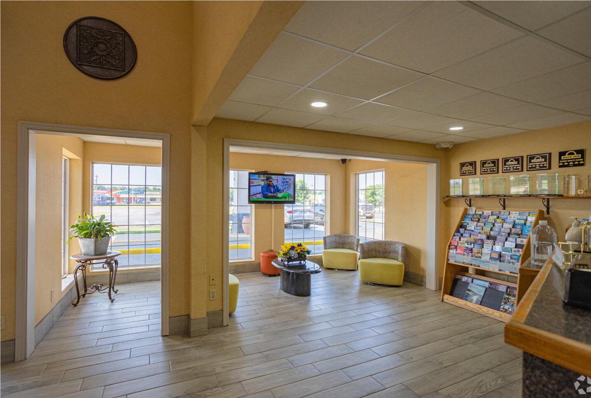 Days Inn By Wyndham Pauls Valley Buitenkant foto